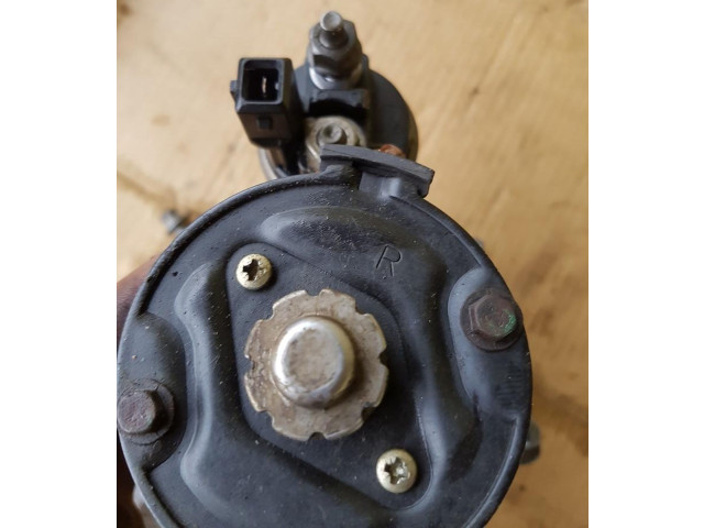 Стартер 7638192 BMW 1 F20 F21 2011 - 2019 года