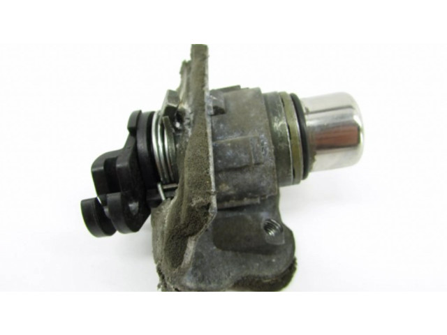 Замок багажника     BMW 7 E65 E66 2001-2008 года