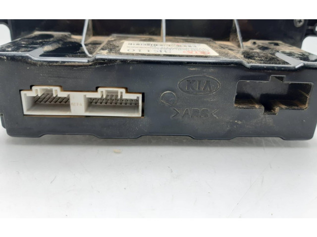 Блок управления климат-контролем 972503E110 KIA Sorento