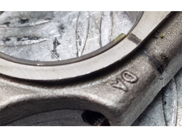 Píst 10653, KV9 Renault Scenic II - Grand scenic II pro naftový motor 2.0