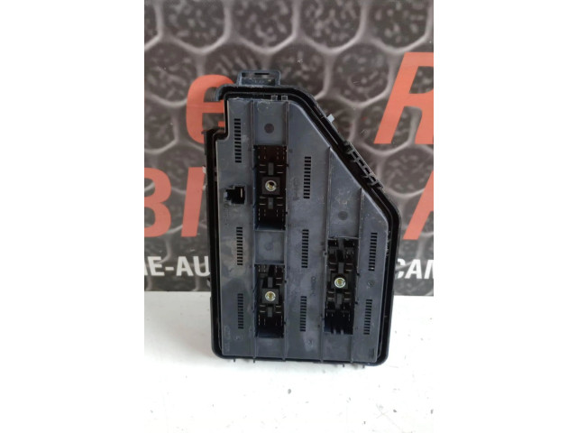 Блок предохранителей 671950 SsangYong Korando