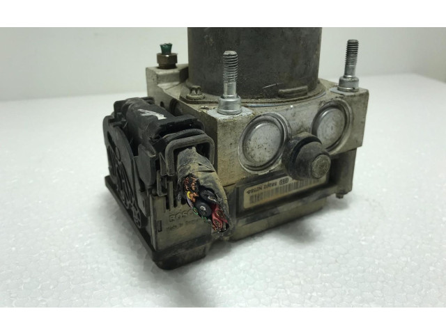 Přístrojová deska Renault Twingo I 2000 8200229137, 8200229137