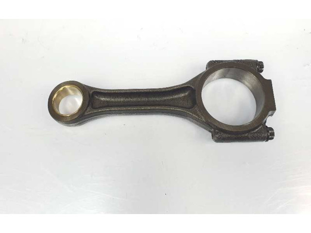 Шатун  038105401J, 038105401J    Volkswagen Golf VI  