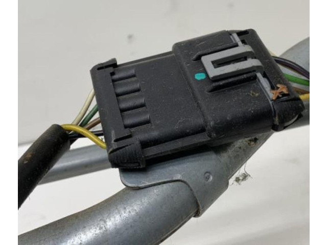 Моторчик дворников     Opel Meriva A