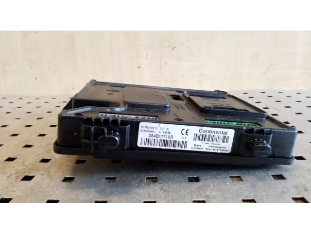 Блок комфорта 284B17715R Renault Megane III