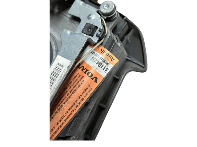 Подушка безопасности водителя 31104258   Volvo V70