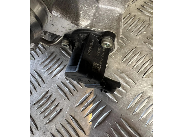 Турбина Volvo XC90 31459815