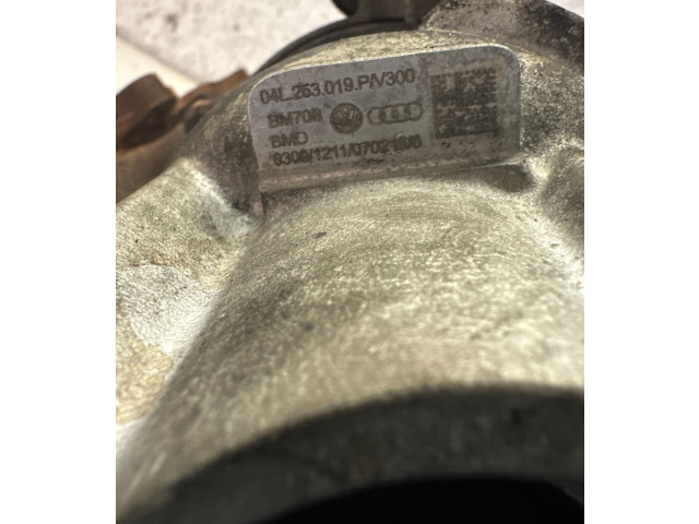 Vstřikovací lišta 04L253019P, 030012110702 Volkswagen Caddy DFS