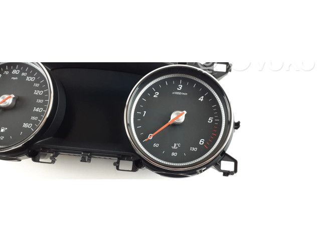 Přístrojová deska Mercedes-Benz E W213 2016 A2139000722, A2139016409