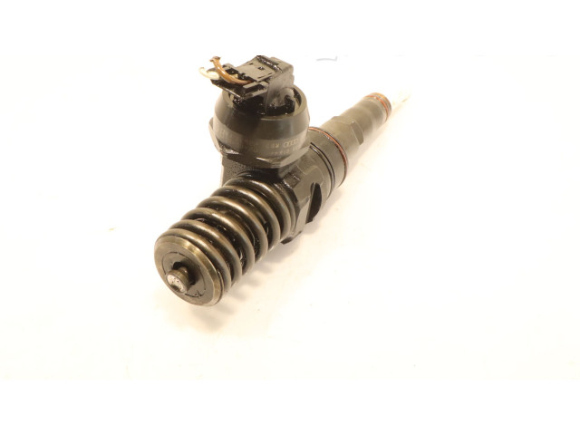 Форсунка 0414720037    Audi A3 S3 8L   