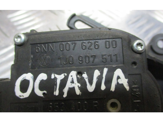 Блок комфорта 1J0907511 Skoda Octavia Mk1 (1U)