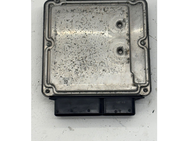 Блок управления двигателя P05187596AB, 0281013845   Jeep Patriot