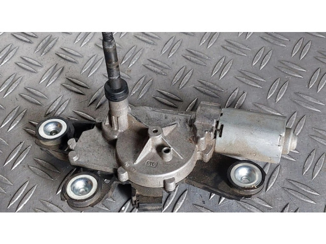 Моторчик заднего дворника 8A61A17K441AA, 0390201860 Ford Fiesta