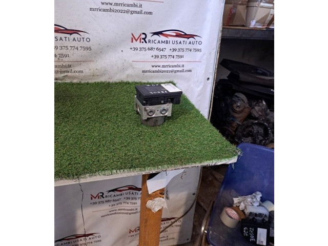 Jednotka ABS CPTA   Audi A3 S3 8V 2012