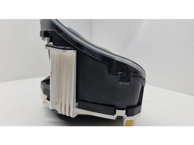 Панель приборов 83800, 838004A230 Toyota Verso