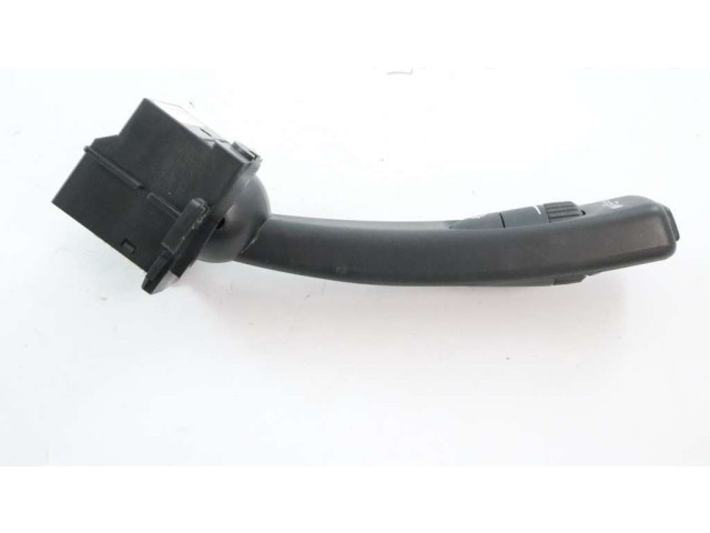 Ручка стеклоочистителей 31275360   Volvo V70