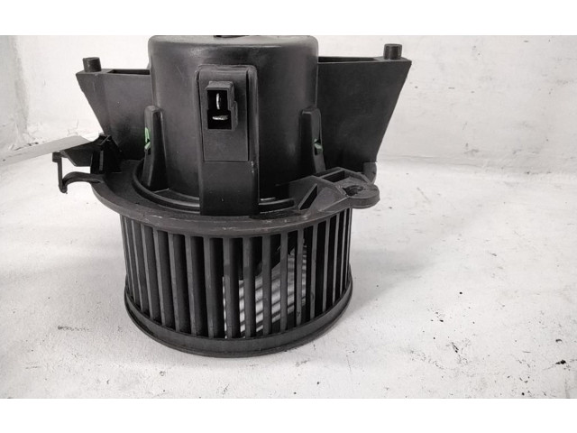 Вентилятор печки    46721251, 188A9000   Lancia Ypsilon