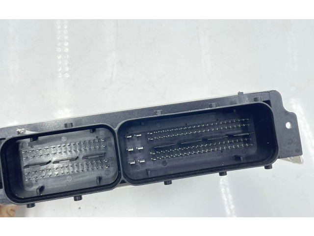 Блок управления двигателя 05E907309CB, 0261S10744 Volkswagen Touran III