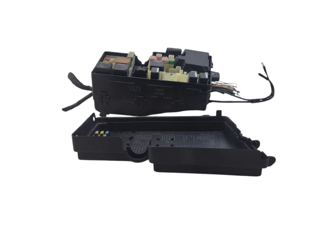 Блок предохранителей 3M5T14A142AB, 31254441   Volvo V50    