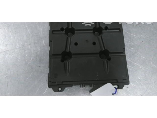 Модуль управления BSM 7H0937090B   Skoda Rapid (NH)    