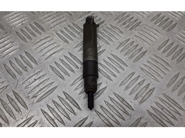 Форсунка 028130201T    Skoda Octavia Mk1 (1U)   