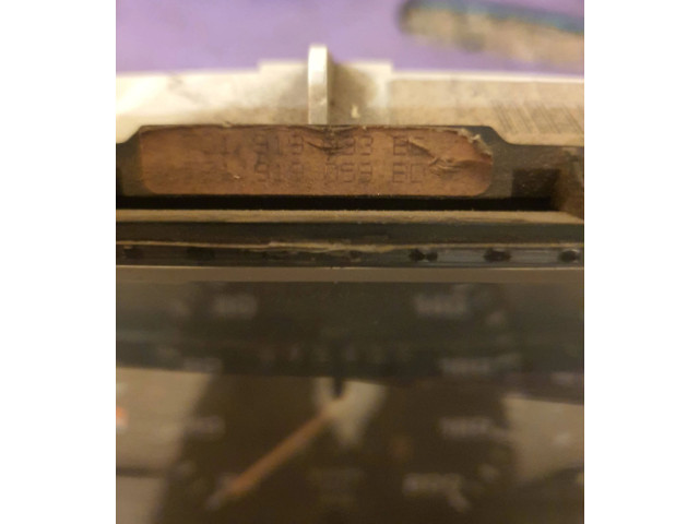 Панель приборов 701919933Bc, 701919933bg   Volkswagen PASSAT B4       