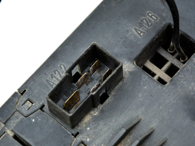 Pojistková skříňka 0005400650, 08501002 Mercedes-Benz Vito Viano W638 1996