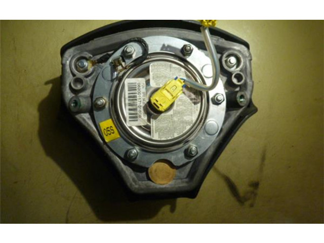 Подушка безопасности водителя    Audi A6 S6 C5 4B