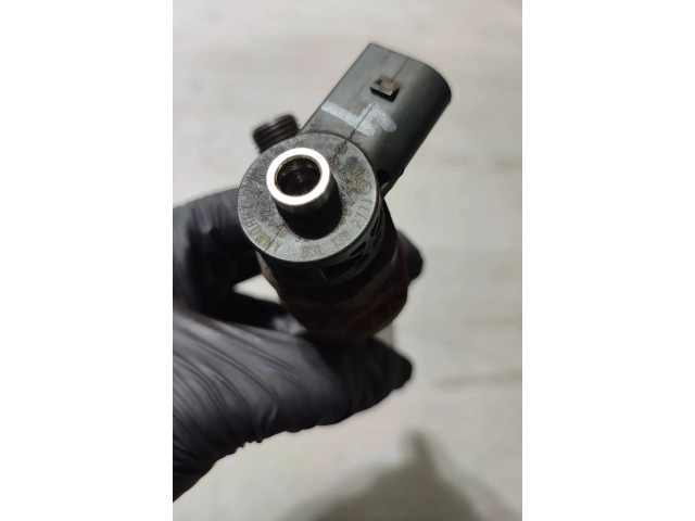 Vstřikovač 03L130277J Audi TT TTS Mk2