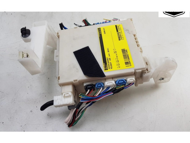   Pojistková skříňka 827300H030A, 827300H030A   Peugeot 108 2014