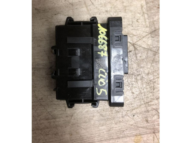 Блок управления Renault Clio V