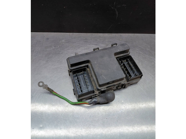 Pojistková skříňka Ford S-MAX 2015