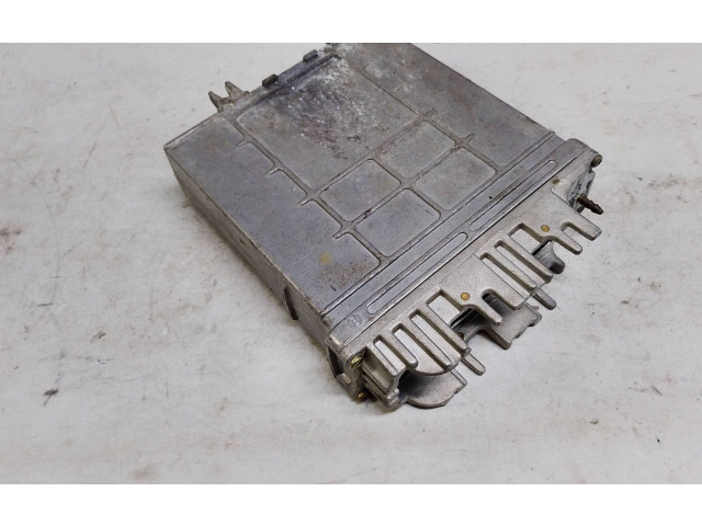 Блок управления двигателя 074906021L   Volkswagen Transporter - Caravelle T4