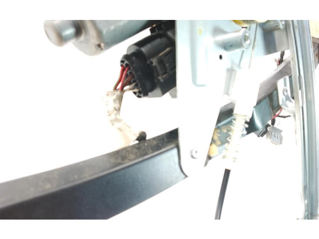 Вентилятор радиатора         Audi A4 S4 B5 8D 