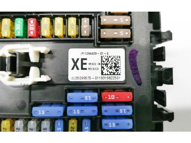 Блок АБС 103779700D Tesla Model X 2015- года