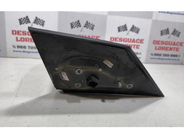 Зеркало электрическое        Hyundai Getz   -  года   