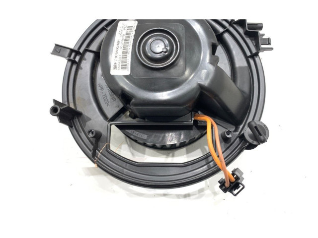 Вентилятор печки 5Q1819021B Volkswagen Golf VII