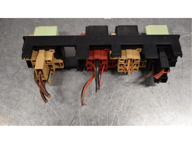 Блок предохранителей    Skoda Yeti (5L)    