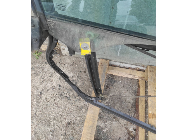 Передняя рамка дверного стекла 4F0837630 Audi A6 S6 C6 4F