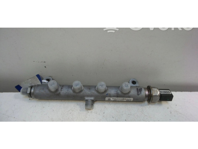 Vstřikovací lišta 057130089Q Audi A8 S8 D4 4H CDSB CDS