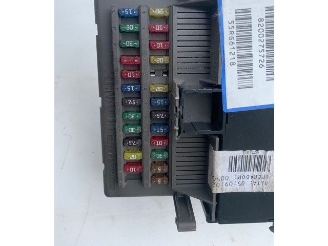 Pojistková skříňka 8200275726, 33233781 Renault Vel Satis 2002