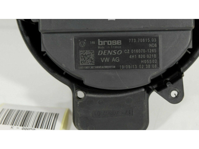 Вентилятор печки    4H1820021B   Audi A7 S7 4G