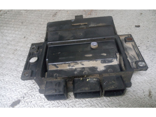 Řídící jednotka 8200334540, 8200376811 Renault Thalia I 2004