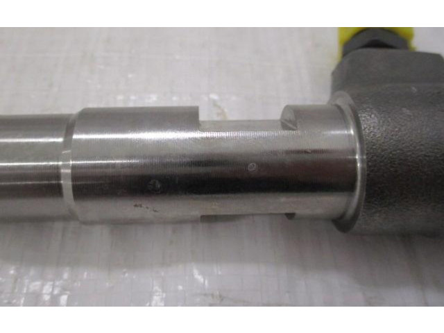 Комплект форсунок 8201636333 0445110800 Nissan Almera N17