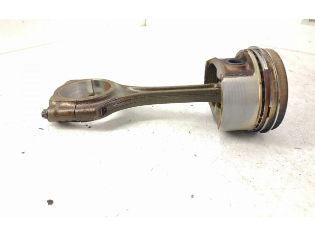 Поршень M 160.910 063079, 9D14001 Smart ForTwo II