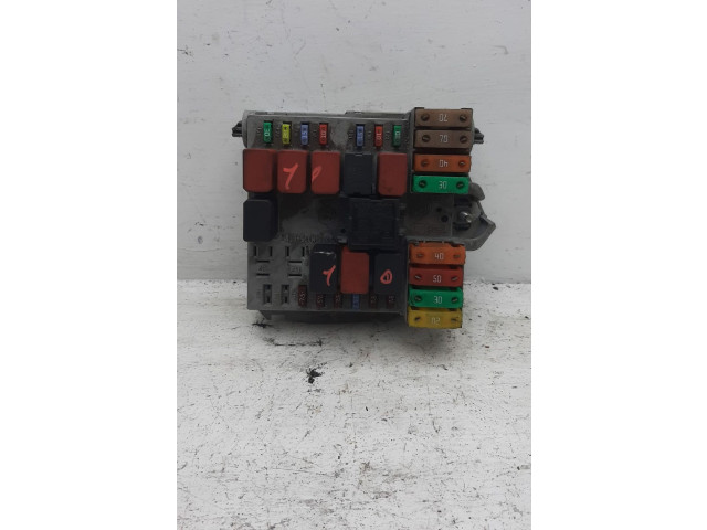 Блок предохранителей Fiat Idea