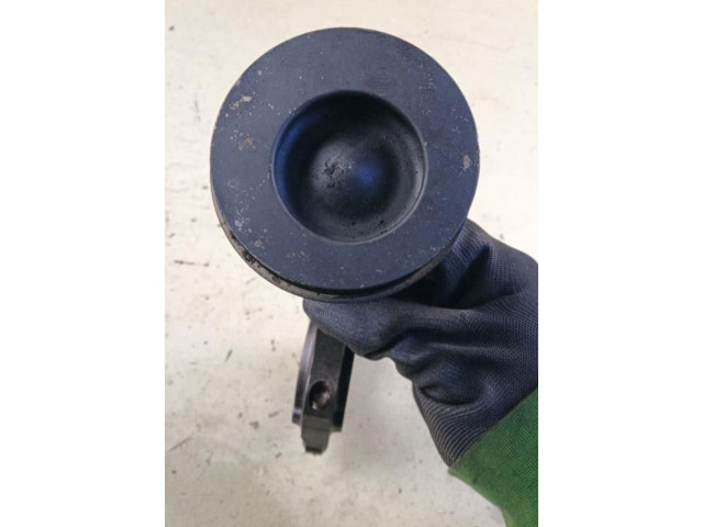 Píst Ford Transit - Tourneo Connect