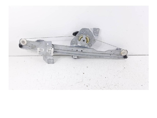 Зеркало электрическое Dacia Dokker - года