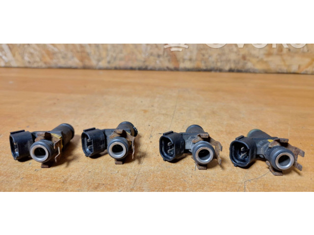 Форсунка 036906031 Skoda Fabia Mk2 (5J)