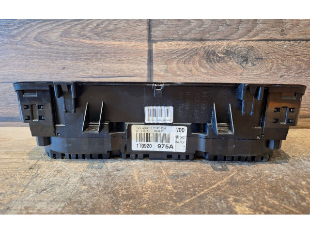 Панель приборов 1T0920975A, 1119013056   Volkswagen Touran II       